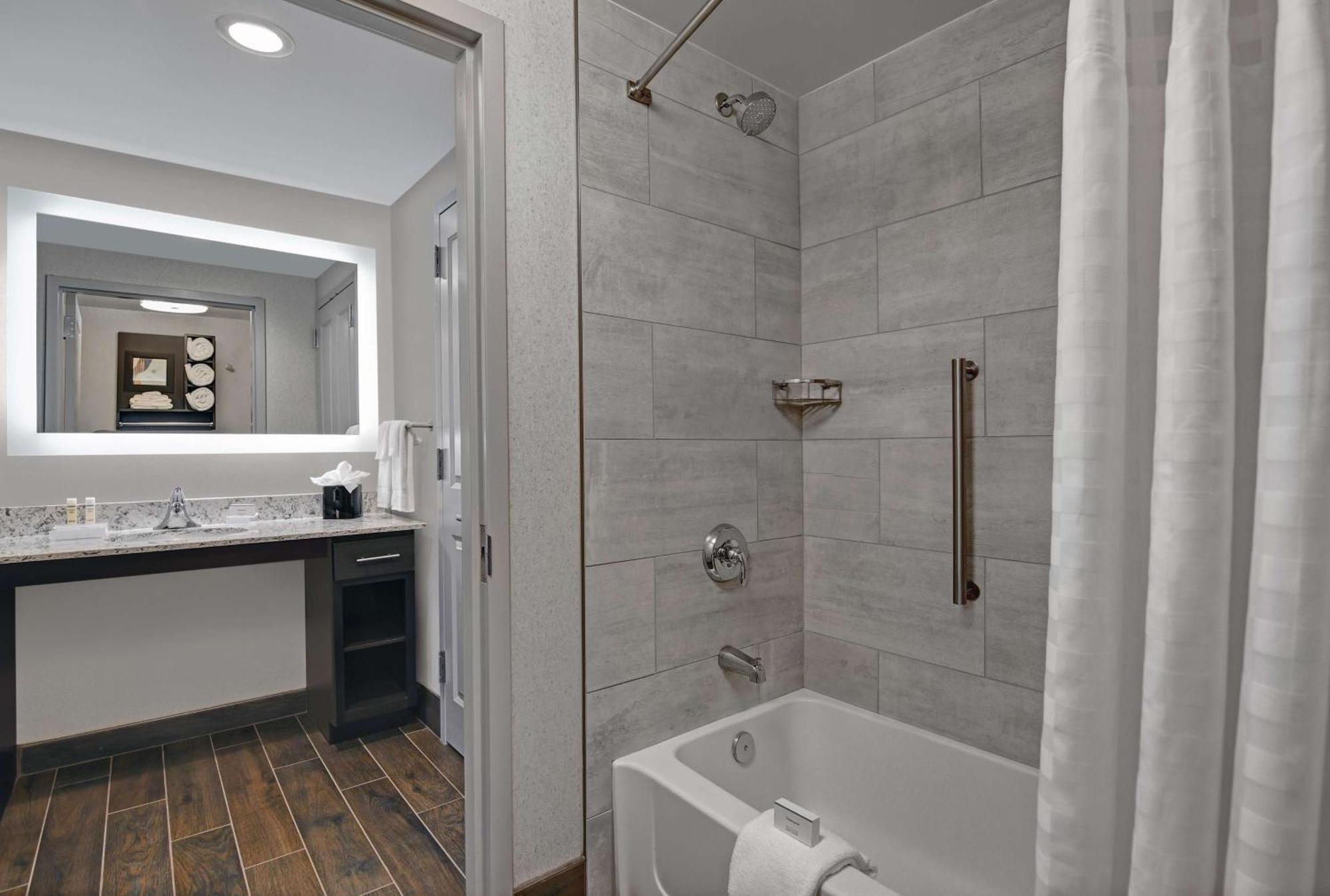 Homewood Suites By Hilton Edison Woodbridge, Nj Экстерьер фото