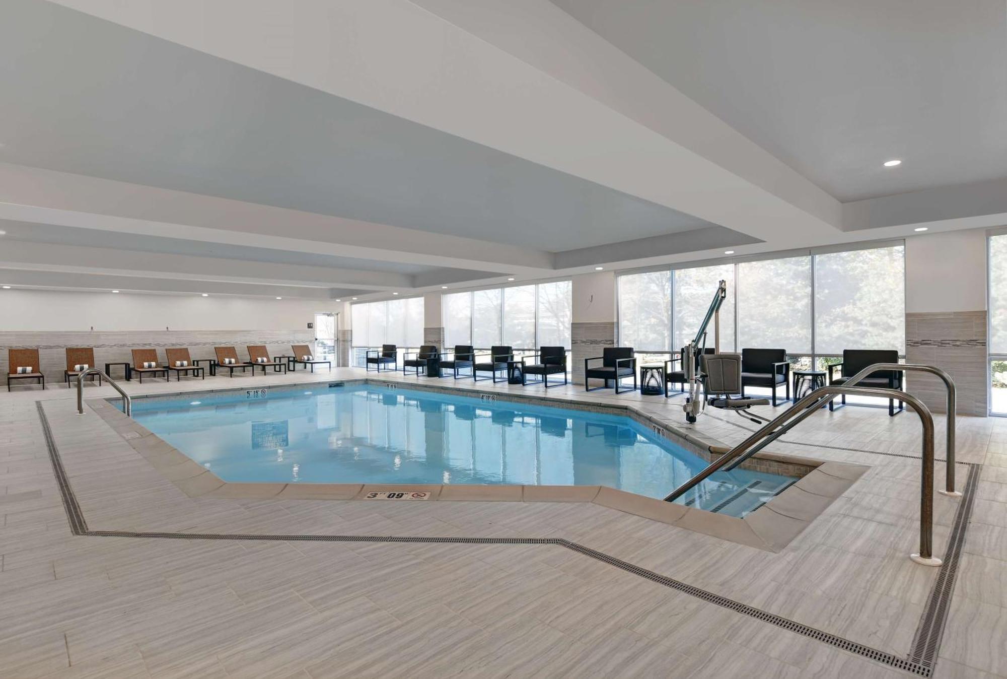 Homewood Suites By Hilton Edison Woodbridge, Nj Экстерьер фото